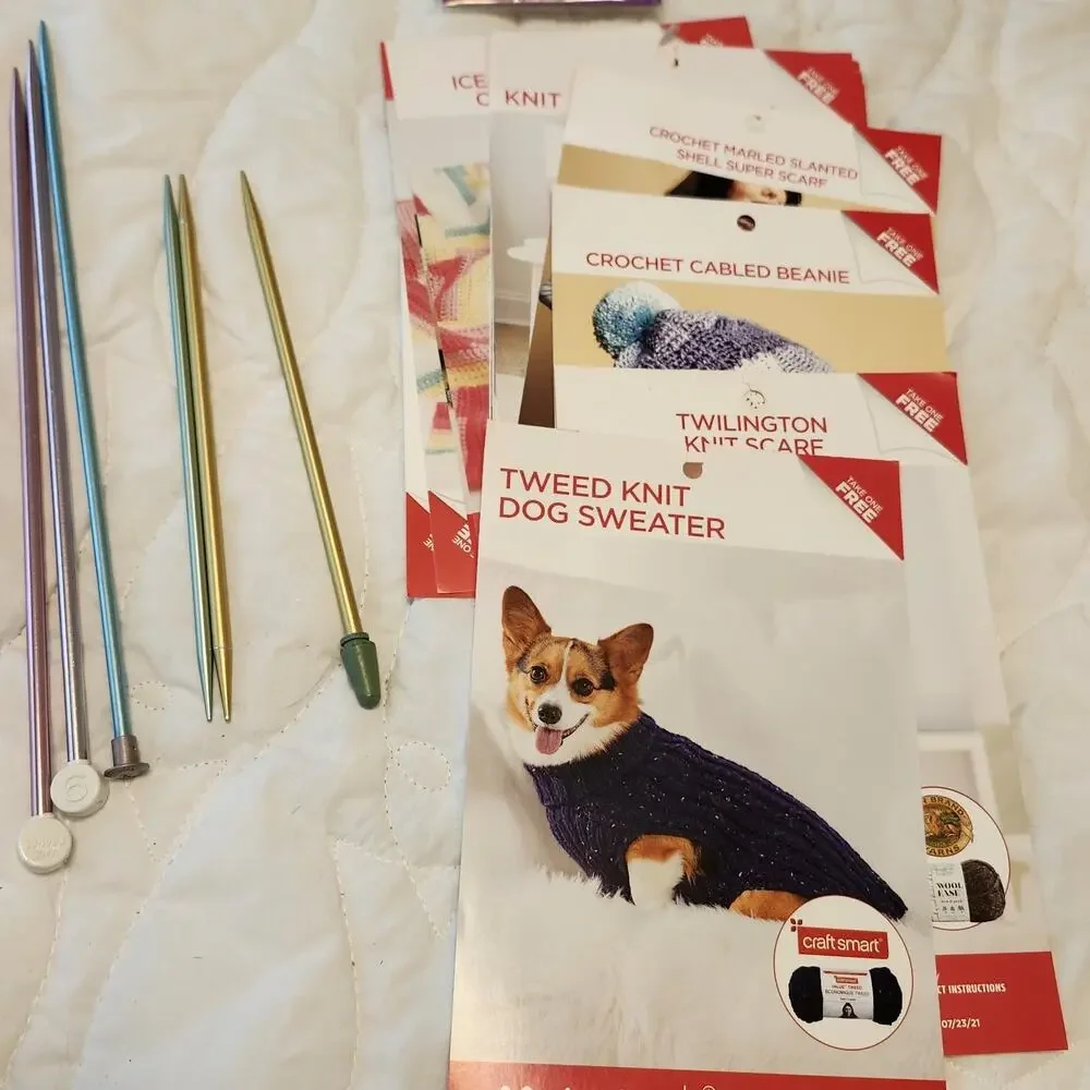 Lot of 22 Vintage Modern Knitting Needles 18 Patterns Boye Hero Loops & Threads